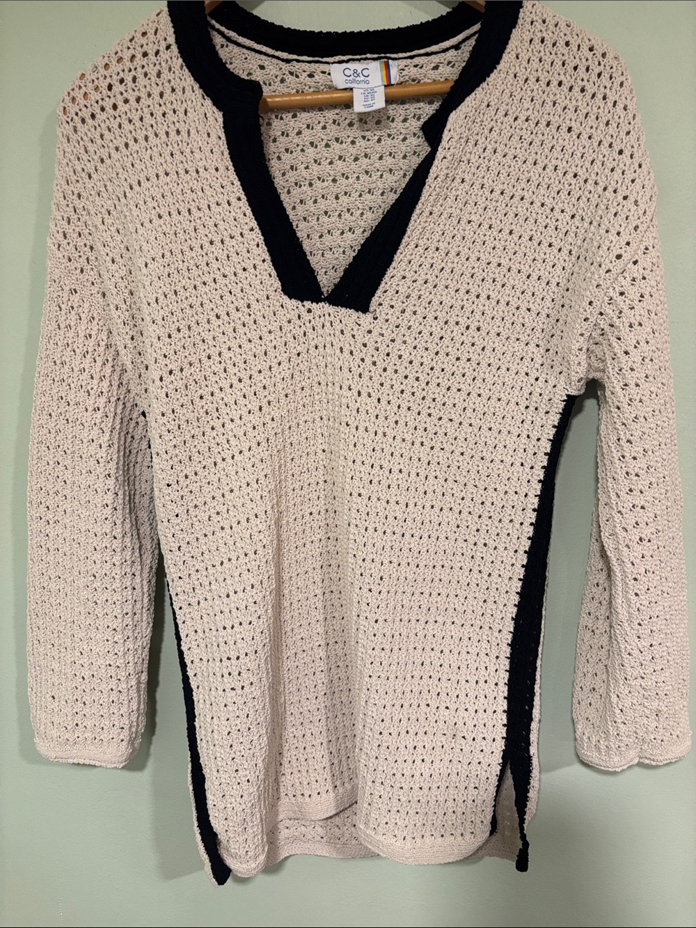 C&C California Cream V-Neck Open Knit Sweater with Black Trim